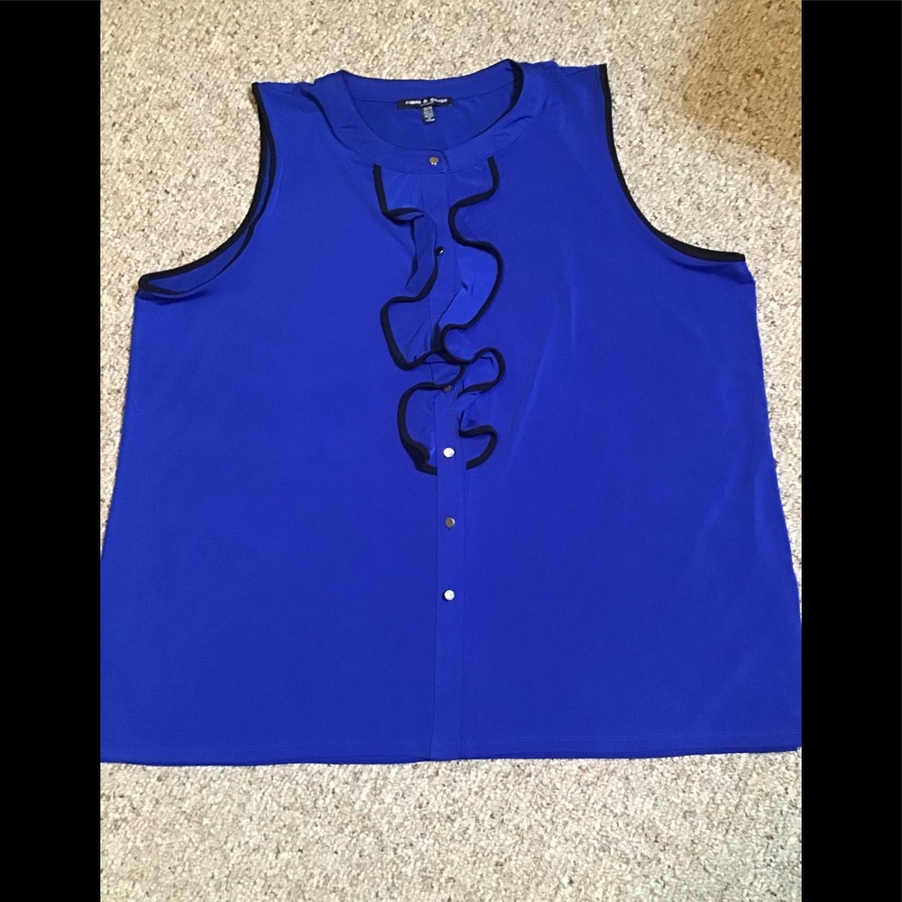 Womenâs size 2X cable and gauge sleeveless top / blouse sleeveless